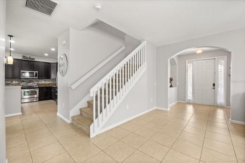 House in Kissimmee, Florida 4 bedrooms, 246.47 sq.m. № 1850119 - photo 4