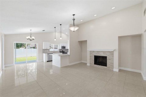 Villa ou maison à vendre à Tampa, Floride: 5 chambres, 210.14 m2 № 2157027 - photo 11