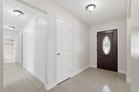 Villa ou maison à vendre à Tampa, Floride: 5 chambres, 210.14 m2 № 2157027 - photo 3