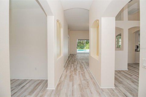 Villa ou maison à vendre à Lutz, Floride: 4 chambres, 251.49 m2 № 1909195 - photo 2