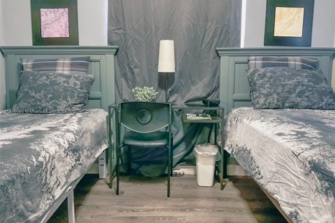 Touwnhouse à louer à Miami, Floride: 2 chambres, 56.21 m2 № 1963012 - photo 20