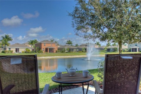 Villa ou maison à louer à Sarasota, Floride: 3 chambres, 165.55 m2 № 212687 - photo 10