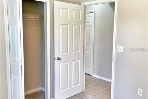 Condo in Sarasota, Florida, 3 bedrooms  № 2201589 - photo 9