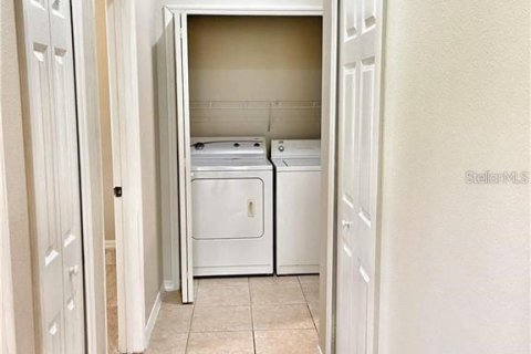 Condo in Sarasota, Florida, 3 bedrooms  № 2201589 - photo 10