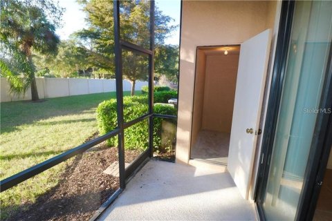Condo in Sarasota, Florida, 3 bedrooms  № 2201589 - photo 15