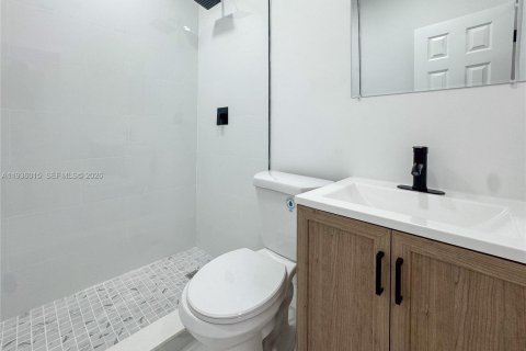 House in Miami Gardens, Florida 3 bedrooms, 51.1 sq.m. № 1996423 - photo 18