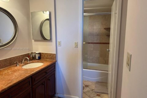 Copropriété à louer à Aventura, Floride: 2 chambres, 92.53 m2 № 2050358 - photo 28