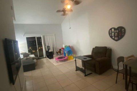 Condo in Oakland Park, Florida, 2 bedrooms  № 2082087 - photo 4