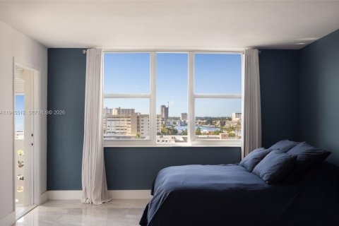 Купить кондоминиум в Халландейл-Бич, Флорида 1 спальня, 69.58м2, № 2008515 - фото 9