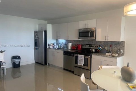 Condominio en venta en Aventura, Florida, 1 dormitorio, 99.03 m2 № 1749048 - foto 4
