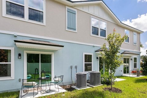 Townhouse in Saint Augustine, Florida 2 bedrooms, 112.41 sq.m. № 1902846 - photo 14