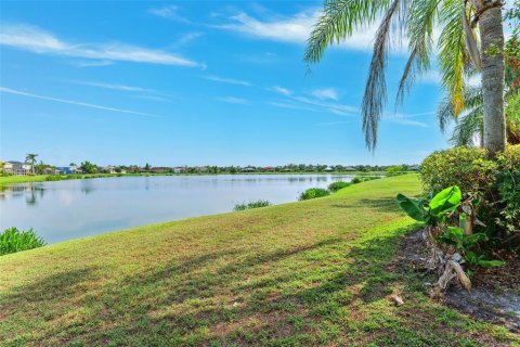 Villa ou maison à vendre à Apollo Beach, Floride: 4 chambres, 326.92 m2 № 1760230 - photo 5