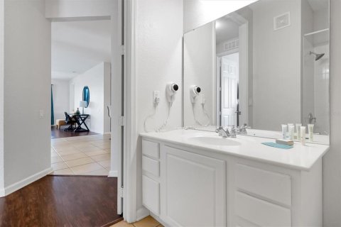 Condo in Orlando, Florida, 3 bedrooms  № 2321203 - photo 28