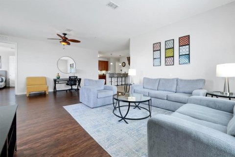 Condo in Orlando, Florida, 3 bedrooms  № 2321203 - photo 7