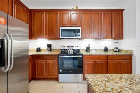 Condo in Orlando, Florida, 3 bedrooms  № 2321203 - photo 13
