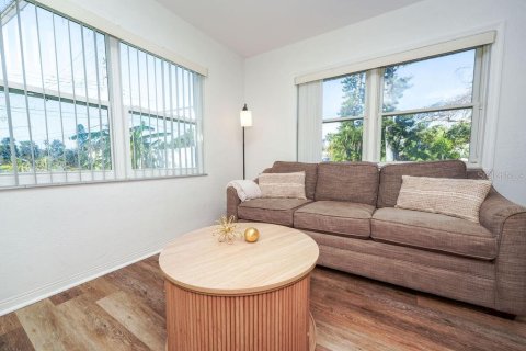 Casa en venta en Saint Pete Beach, Florida, 3 dormitorios, 120.77 m2 № 2198414 - foto 16