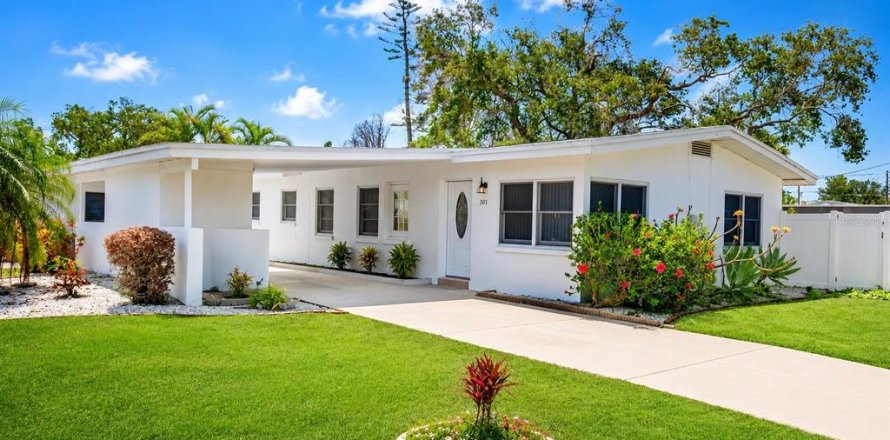 Casa en Saint Pete Beach, Florida 3 dormitorios, 120.77 m2 № 2198414
