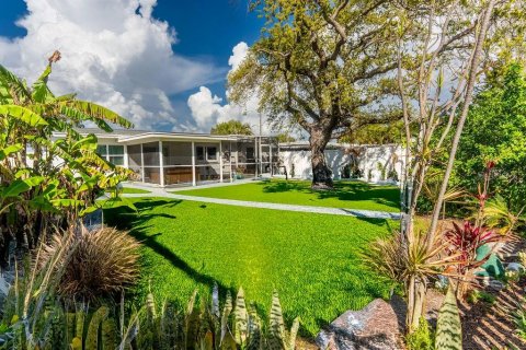 Casa en venta en Saint Pete Beach, Florida, 3 dormitorios, 120.77 m2 № 2198414 - foto 6