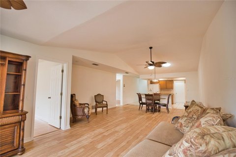 Villa ou maison à vendre à Sarasota, Floride: 2 chambres, 124.49 m2 № 1526867 - photo 10