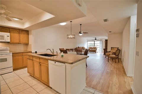 Villa ou maison à vendre à Sarasota, Floride: 2 chambres, 124.49 m2 № 1526867 - photo 19