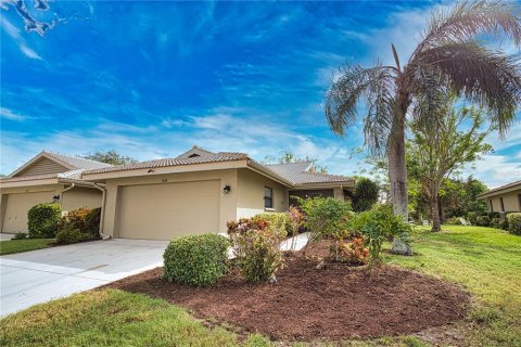 Villa ou maison à vendre à Sarasota, Floride: 2 chambres, 124.49 m2 № 1526867 - photo 15