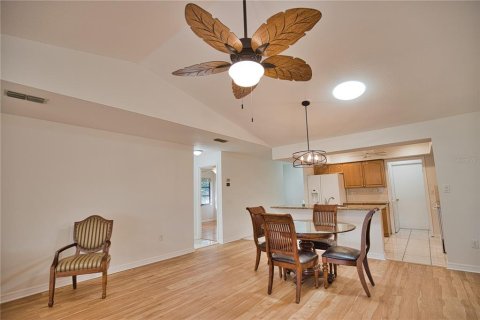 Villa ou maison à vendre à Sarasota, Floride: 2 chambres, 124.49 m2 № 1526867 - photo 30