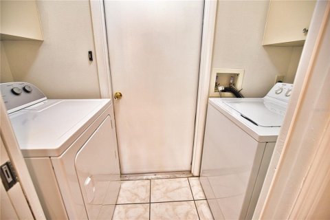 Villa ou maison à vendre à Sarasota, Floride: 2 chambres, 124.49 m2 № 1526867 - photo 27