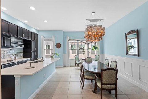 Touwnhouse à vendre à Orlando, Floride: 4 chambres, 198.07 m2 № 1907806 - photo 4