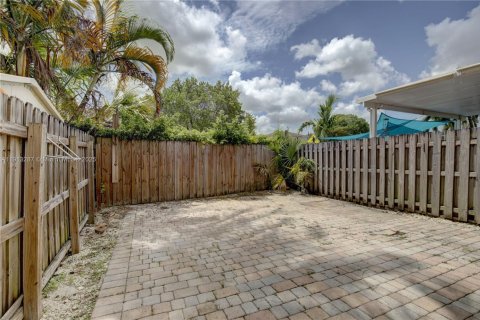 Copropriété à louer à Hialeah, Floride: 2 chambres, 106.93 m2 № 1969408 - photo 22