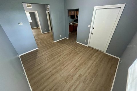 Immobilier commercial à vendre à Ocala, Floride: 15 chambres, 509.66 m2 № 1913554 - photo 11