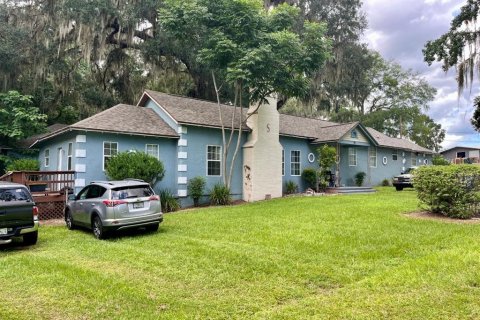 Immobilier commercial à vendre à Ocala, Floride: 15 chambres, 509.66 m2 № 1913554 - photo 1