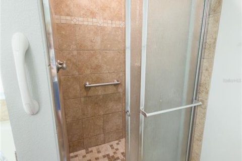 House in DeLand, Florida 3 bedrooms, 130.06 sq.m. № 2277446 - photo 23