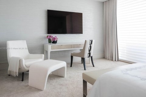 Condo in Bal Harbour, Florida, 2 bedrooms  № 1790969 - photo 8