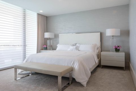 Condo in Bal Harbour, Florida, 2 bedrooms  № 1790969 - photo 6