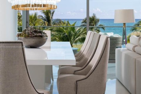 Condo in Bal Harbour, Florida, 2 bedrooms  № 1790969 - photo 4