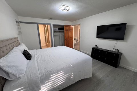 Villa ou maison à louer à Clearwater, Floride: 2 chambres, 103.12 m2 № 2430639 - photo 19