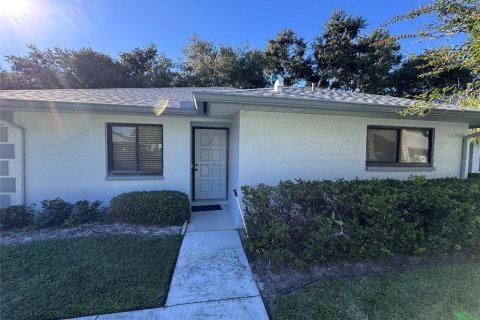 Villa ou maison à Clearwater, Floride 2 chambres, 103.12 m2 № 2430639