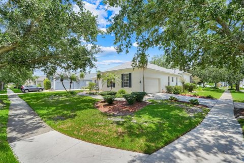 Casa en venta en Orlando, Florida, 4 dormitorios, 233.37 m2 № 2230114 - foto 3