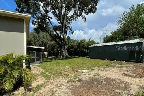 House in Brandon, Florida 5 bedrooms, 164.25 sq.m. № 1820783 - photo 24