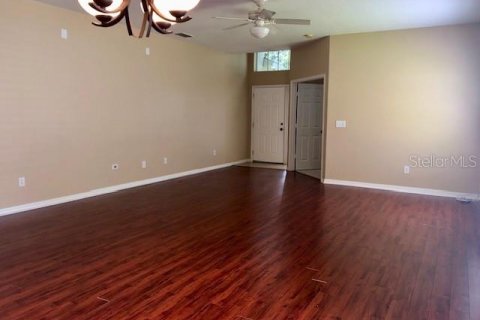 House in Oviedo, Florida 4 bedrooms, 162.39 sq.m. № 1784739 - photo 12