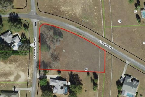 Купить земельный участок в Инвернесс, Флорида № 1780282 - фото 1