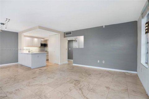 Copropriété à louer à Miami Beach, Floride: 1 chambre, 71.26 m2 № 1926846 - photo 9
