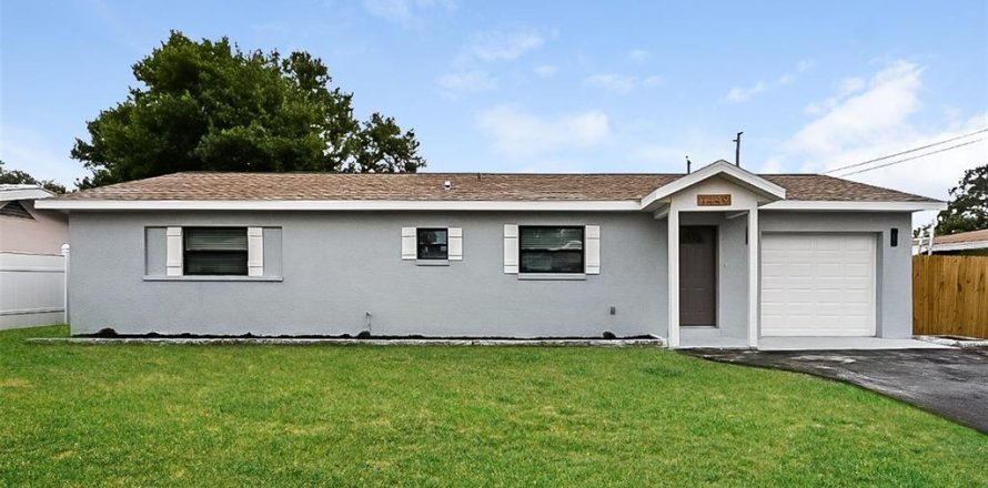 Casa en Clearwater, Florida 3 dormitorios, 162.3 m2 № 1816048