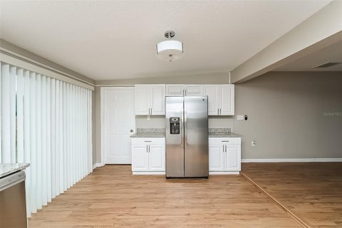 House in Clearwater, Florida 3 bedrooms, 162.3 sq.m. № 1816048 - photo 7