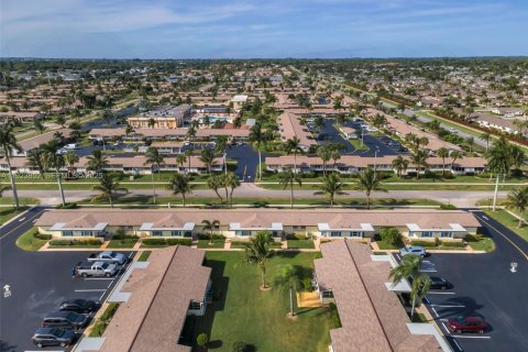 Condo in West Palm Beach, Florida, 1 bedroom  № 1982312 - photo 23