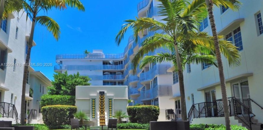 Condo à Miami Beach, Floride, 1 chambre  № 2353592
