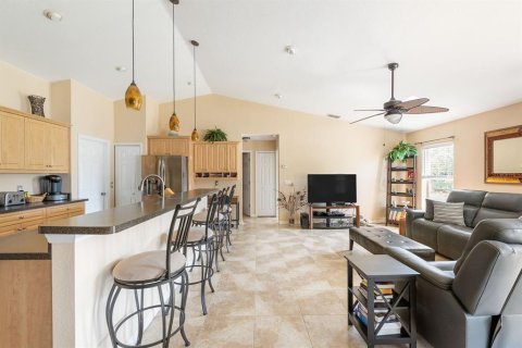 House in Englewood, Florida 3 bedrooms, 171.96 sq.m. № 1640165 - photo 5