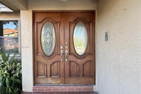 Купить таунхаус в Хайалиа, Флорида 3 спальни, 142.79м2, № 2047860 - фото 5