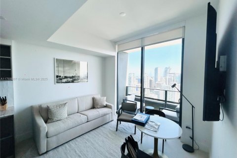 Condominio en venta en Miami, Florida, 1 dormitorio, 63.08 m2 № 1716413 - foto 15