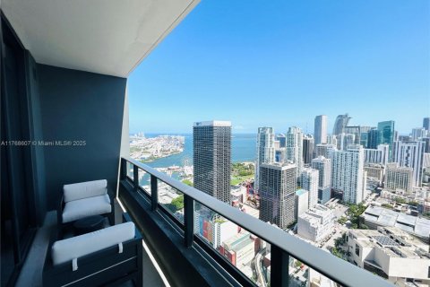 Condominio en venta en Miami, Florida, 1 dormitorio, 63.08 m2 № 1716413 - foto 7